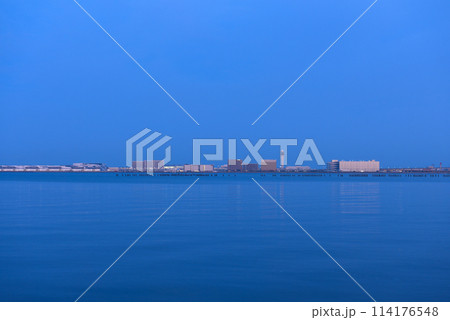 夜明けを迎えたセントレア 夜明けを迎えたセントレア 114176548