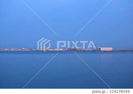 夜明けを迎えたセントレア 夜明けを迎えたセントレア 114176549