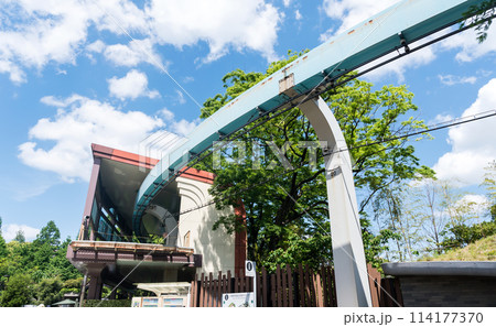 上野動物園　モノレール跡地　春の快晴　ゴールデンウィーク　東京都台東区上野公園 114177370