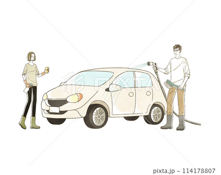 洗車をしている男女 114178807