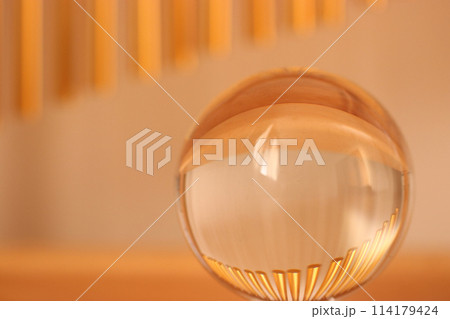 IRページ等イメージ写真(金の棒グラフ・上昇チャート) IRページ等イメージ写真(金の棒グラフ・上昇チャート) 114179424