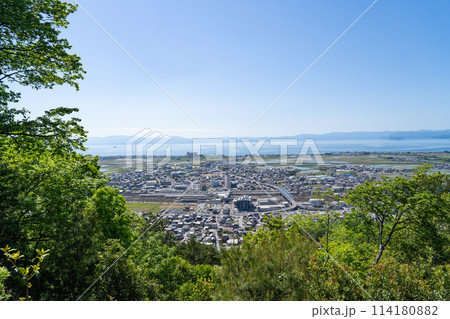 曲輪跡から見た景色(滋賀県米原市の太尾山) 曲輪跡から見た景色(滋賀県米原市の太尾山) 114180882