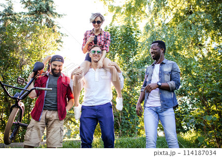 Diversity Friends Friendship Team Community Concept Diversity Friends Friendship Team Community Concept 114187034