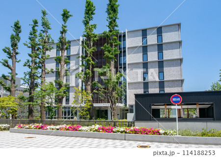 東京都目黒区の東京地方裁判所中目黒庁舎 東京都目黒区の東京地方裁判所中目黒庁舎 114188253