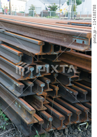 鉄道の錆びたレール	 114188788