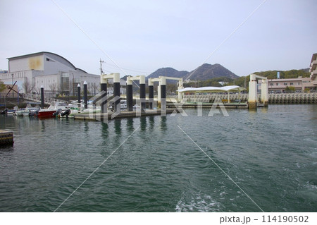 宮ノ下港(粟島汽船)/志々島、粟島ゆき連絡船/香川県三豊市詫間町 宮ノ下港(粟島汽船)/志々島、粟島ゆき連絡船/香川県三豊市詫間町 114190502