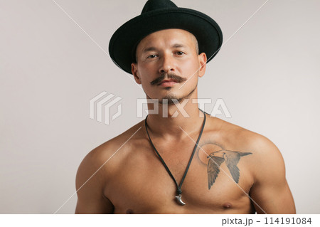 Handsome muscled men isolated on a white background 114191084