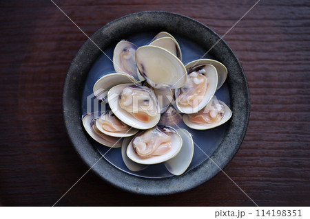 ハマグリの酒蒸し 114198351