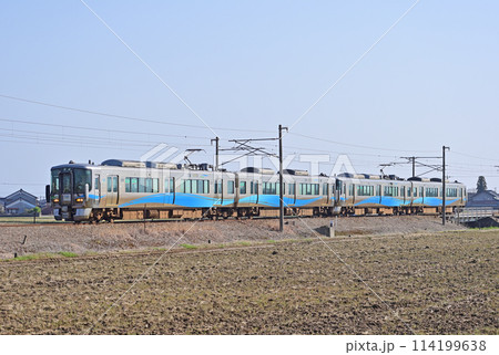 あいの風とやま鉄道　水橋ー東富山　あいの風とやま鉄道　521系　AK16編成 114199638