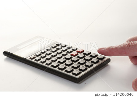 昭和のレトロな電卓 114200040