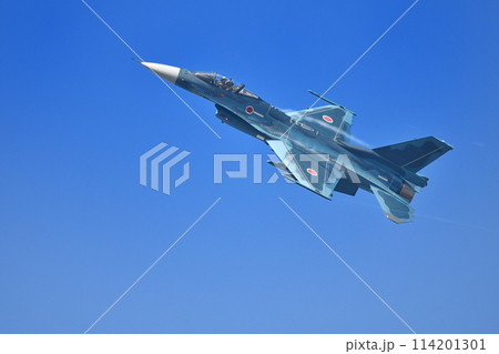 高空自衛隊のF-2戦闘機 高空自衛隊のF-2戦闘機 114201301