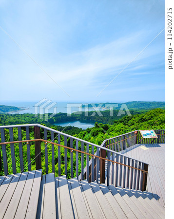 八望台(二ノ目潟・戸賀湾の眺め) 八望台(二ノ目潟・戸賀湾の眺め) 114202715