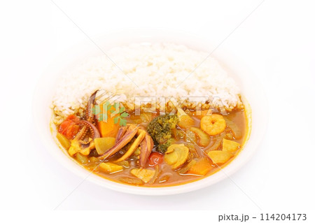 シーフードカレー　スープカレー　明るい背景 114204173