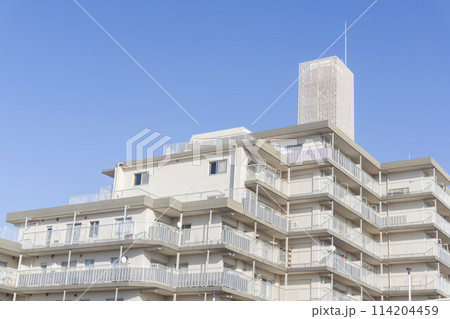 集合住宅 屋上貯水タンク マンション 集合住宅 屋上貯水タンク マンション 114204459