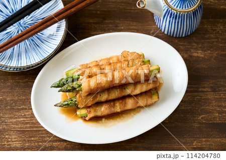 アスパラ豚肉巻き アスパラ豚肉巻き 114204780