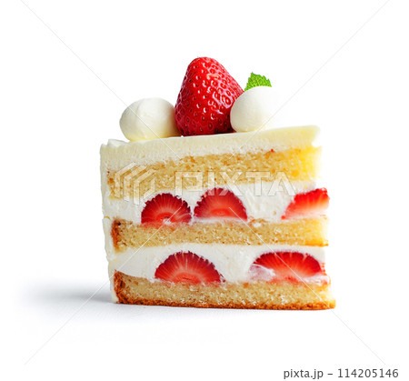 いちごショートケーキ1カット 白背景の切り抜き いちごショートケーキ1カット 白背景の切り抜き 114205146