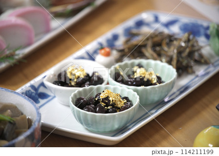 美味しそうな黒豆 美味しそうな黒豆 114211199