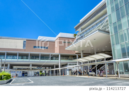 神奈川県横浜市の都市風景 たまプラーザ駅 神奈川県横浜市の都市風景 たまプラーザ駅 114213727