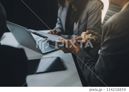 さかも(仕事多忙…)ページ 忙しさ」から解放されるカギは「時間の使い方」にある | TORIXTORIX