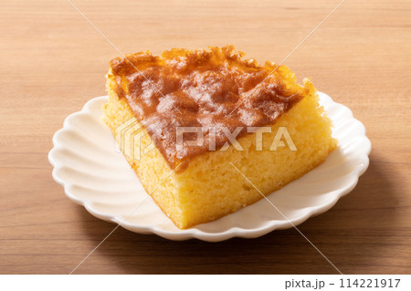 スポンジケーキ　半熟ケーキ 114221917