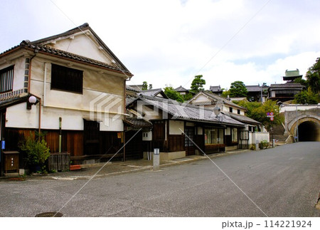 倉敷の町並み　倉敷美観地区 114221924