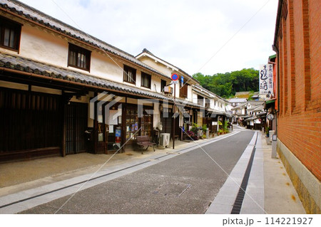 倉敷の町並み　倉敷美観地区 114221927