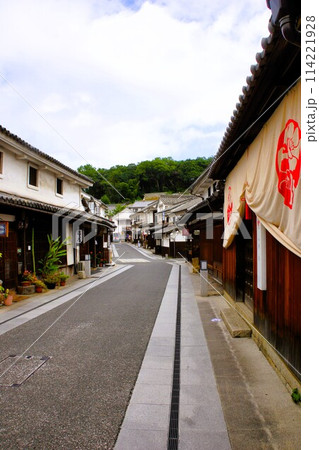 倉敷の町並み　倉敷美観地区 114221928