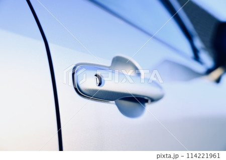 車のドアノブ 車のドアノブ 114221961