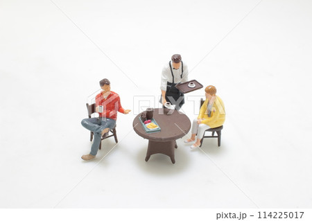 figure enjoy the table with food at restaurant figure enjoy the table with food at restaurant 114225017