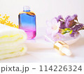アロマオイルでリラックス 114226324