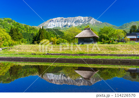 御机の水鏡 114226570