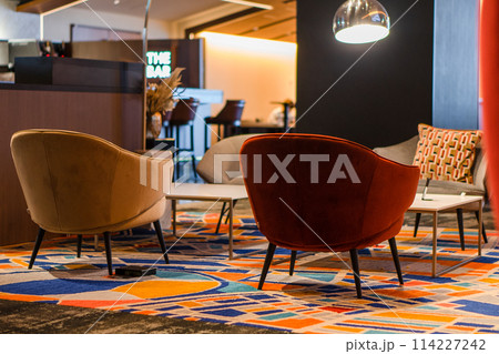 ホテルのラウンジ ホテルのラウンジ 114227242