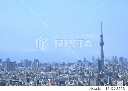 東京スカイツリーと青空 東京スカイツリーと青空 114228938
