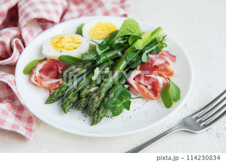 Spring salad with asparagus. 114230834