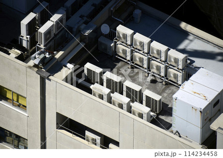 屋上の室外機 屋上の室外機 114234458