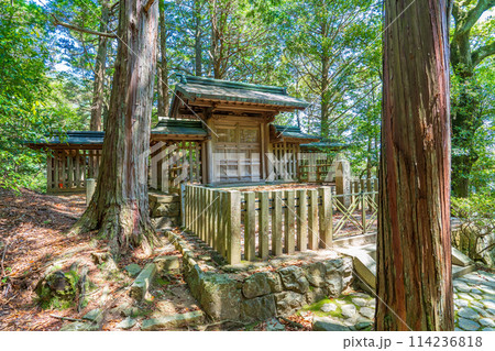 京都市右京区　第五十六代清和天皇　水尾山陵 114236818