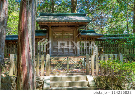 京都市右京区　第五十六代清和天皇　水尾山陵 114236822