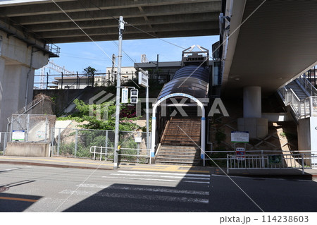 JR西日本・博多南線「博多南駅」 JR西日本・博多南線「博多南駅」 114238603