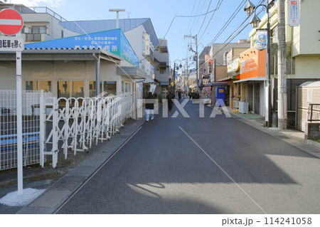 稲田堤の商店街 稲田堤の商店街 114241058