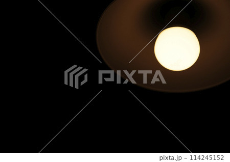 レトロな照明 114245152