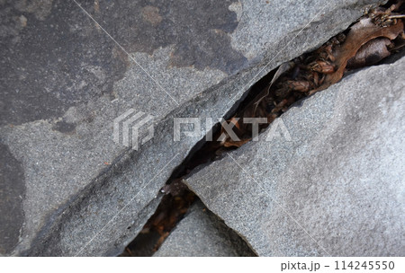 Texture of a concrete old slab with cracks 114245550