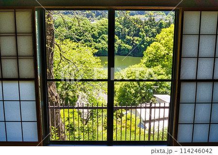 湖の見える部屋 114246042