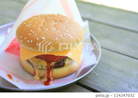 手作りハンバーガー 114247032