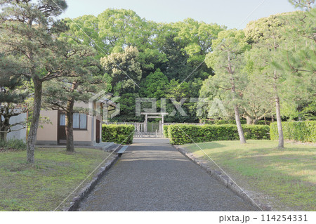 京都 光明天皇・崇光天皇 大光明寺陵 京都 光明天皇・崇光天皇 大光明寺陵 114254331