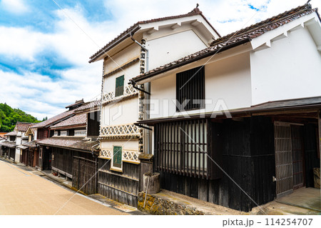 自然風景写真 伝統的な家屋　島根県認定 backend=imagemagick;version=1;