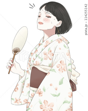 うちわで扇ぐ汗だくの浴衣姿の女性 114255142