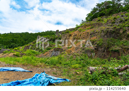 【日本遺産】吹屋　吉岡銅山跡の初夏の風景1　岡山県高梁市成羽町 114255640