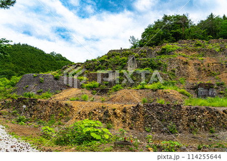 【日本遺産】吹屋　吉岡銅山跡の初夏の風景5　岡山県高梁市成羽町 114255644