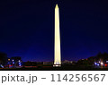 ライトアップされたワシントン記念塔 114256567
