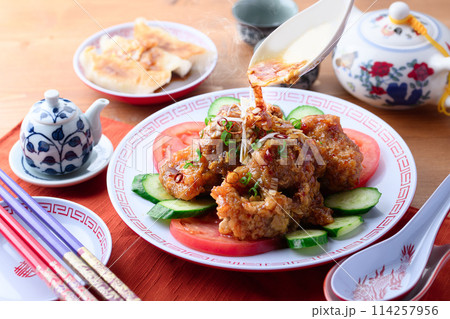 油淋鶏（ユーリンチー） 114257956